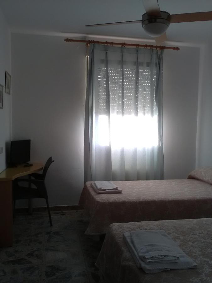 Hostal Restaurante El Cazador Nuévalos Exteriér fotografie