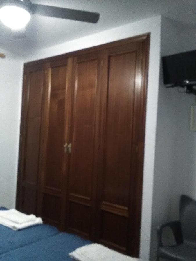 Hostal Restaurante El Cazador Nuévalos Exteriér fotografie